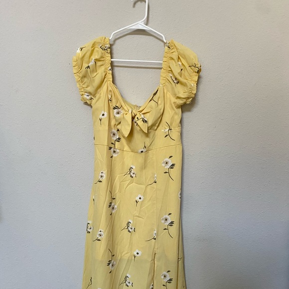 Pale Yellow Floral Dress - Picture 3 of 16
